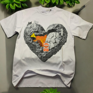 T-shirt Graphique "Heart on Fire" – Édition Exclusive